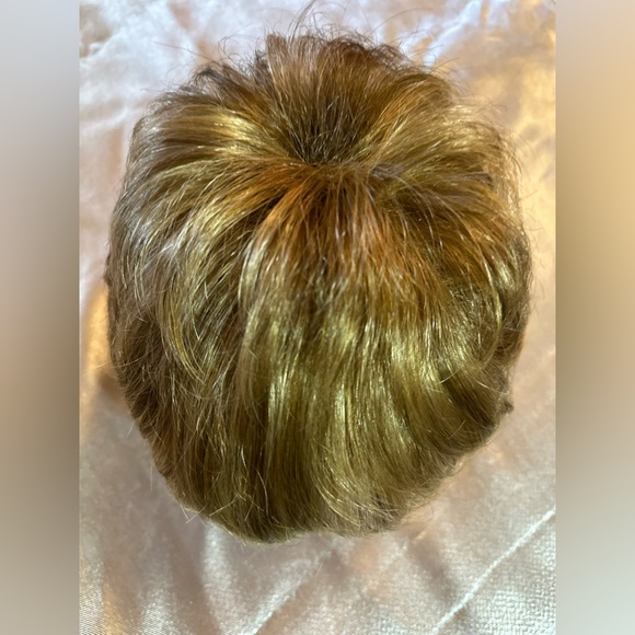 🪮✨Paula Young Casey WhisperLite Wig - Picture 7 of 14